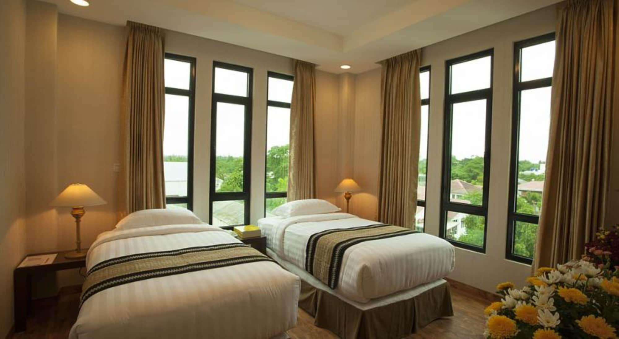 Hotel Kan Yeik Thar Yangon Ngoại thất bức ảnh