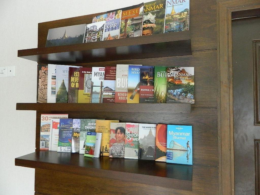 Hotel Kan Yeik Thar Yangon Ngoại thất bức ảnh